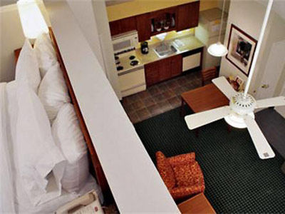 Hotel By Marriott Medical Center/nrg Park