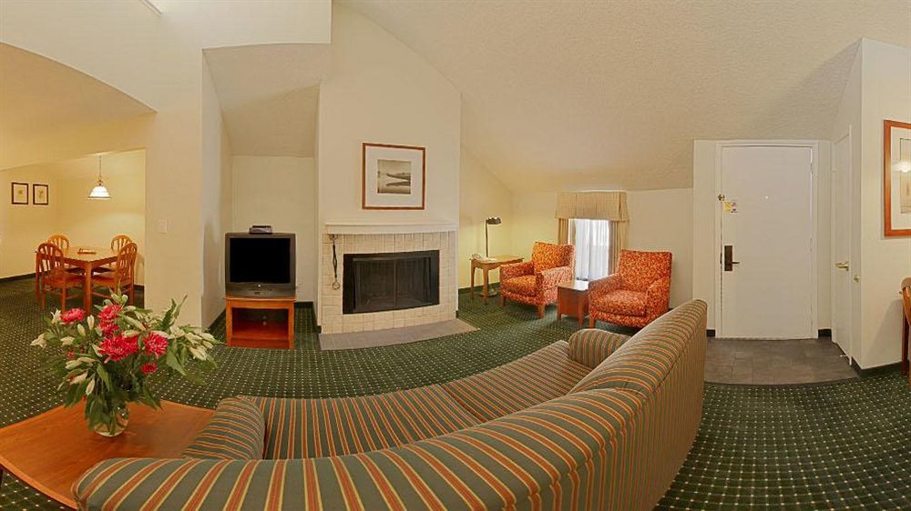 By Marriott Medical Center/nrg Park Hotel
